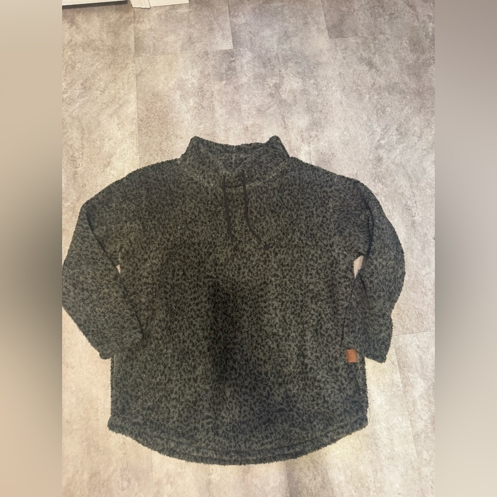Maurices Sherpa green cheetah
